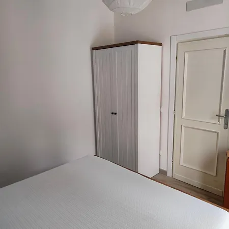 Nyaraló Gelso *